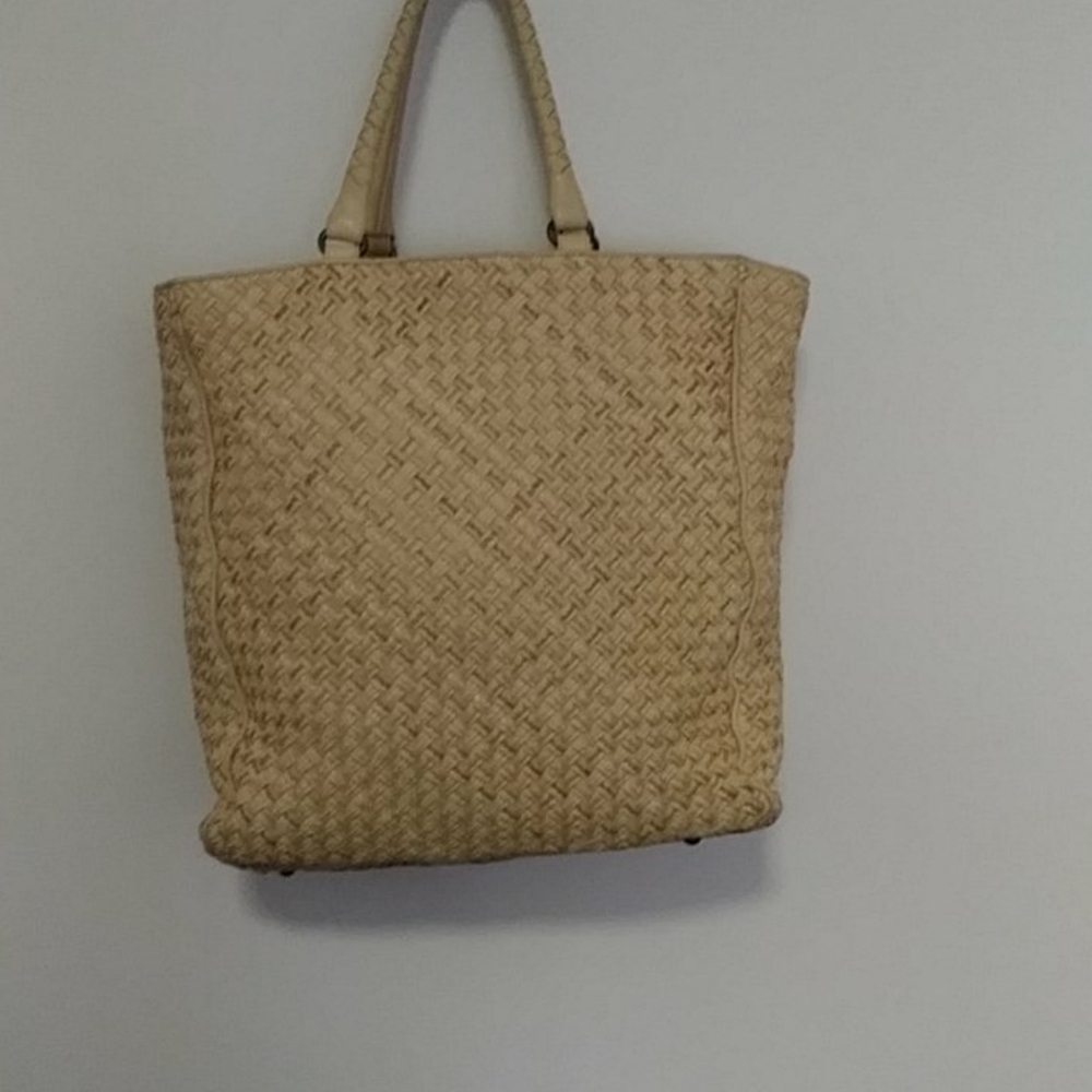 Authentic. Gently used Bottega Veneta tote.
